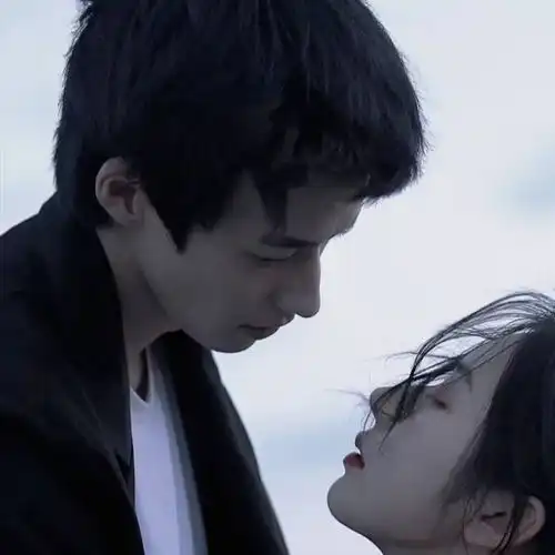  情侣头像,一天一月一起一年一生,平稳而不平淡快乐且长久