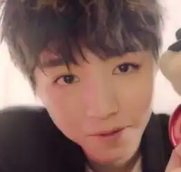  王俊凯情人节福利视频上线,对粉丝们的告白简直甜掉牙