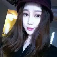 微信头像女戴帽子头像微信头像图片大全