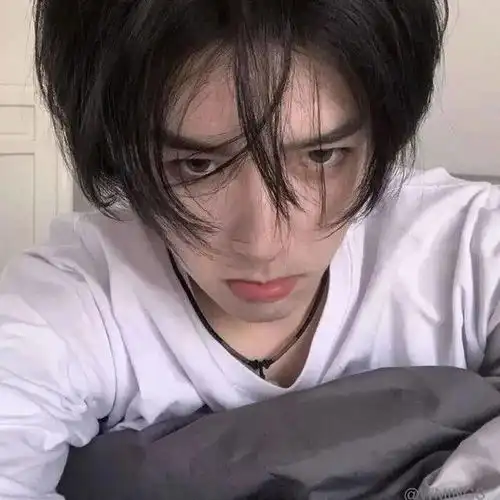  壁纸甜片的个人展示页