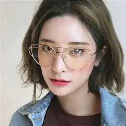  帅气女生戴墨镜头像高清大图2018满眼疲惫无知又无畏