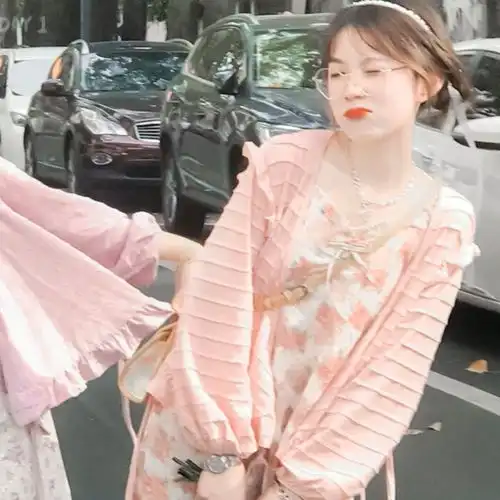 闺蜜头像你什么态度我什么脸色