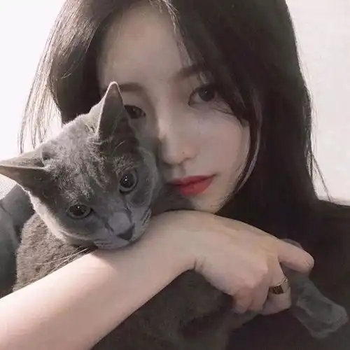  女生头像情侣网名十有八九,八九不离十blood