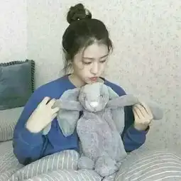 进来看看,帮我找一下这张图的对应情头