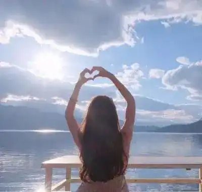  帮小儿子家6年,如今大儿子买房我只拿出1万,大儿媳一句话我哭了