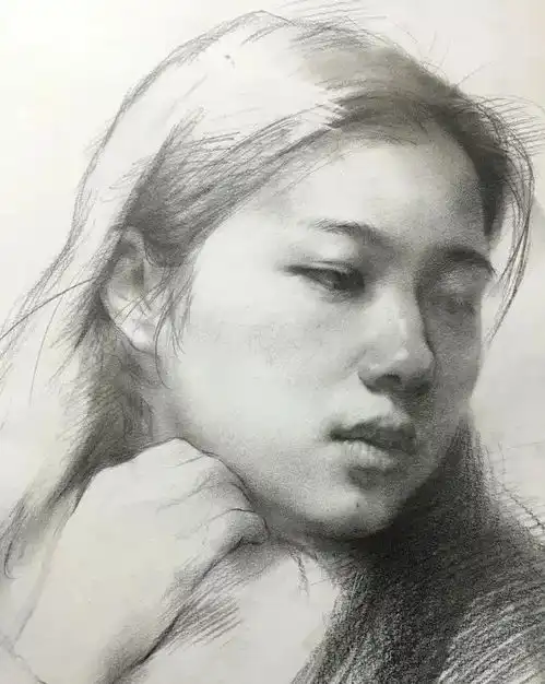  画美女的素描大神