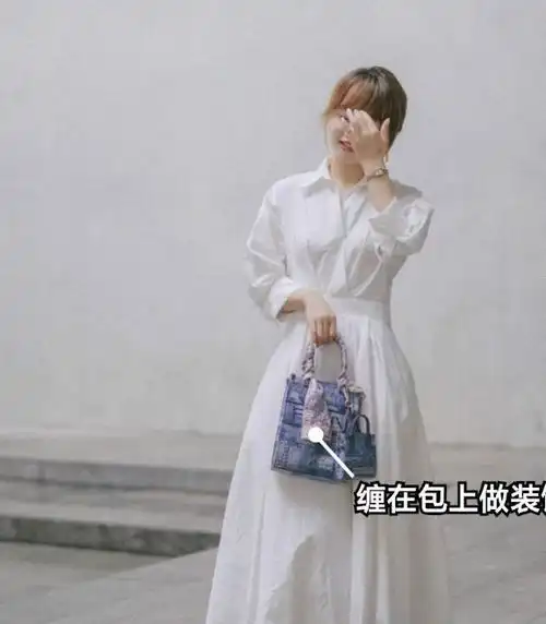 丝巾只能春秋戴夏天这些百变系法,时髦新颖,太有法式感了