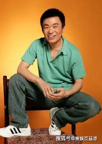 王宝强女友泳装照曝光,身价不菲还是美女学霸,遭妻背叛终遇佳人