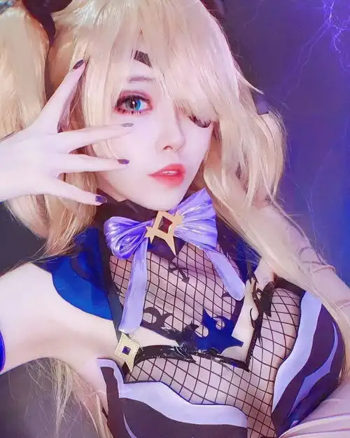  爷真美cosplay超还原原神各角色