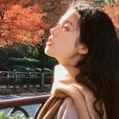  2023唯美氛围感女生头像图片