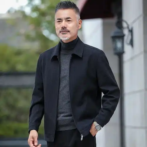  男人50岁以后配色决定气质,建议远离老年色,这些更减龄高级