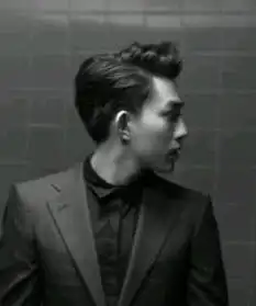  求帮忙找下宥嘉这张高清图