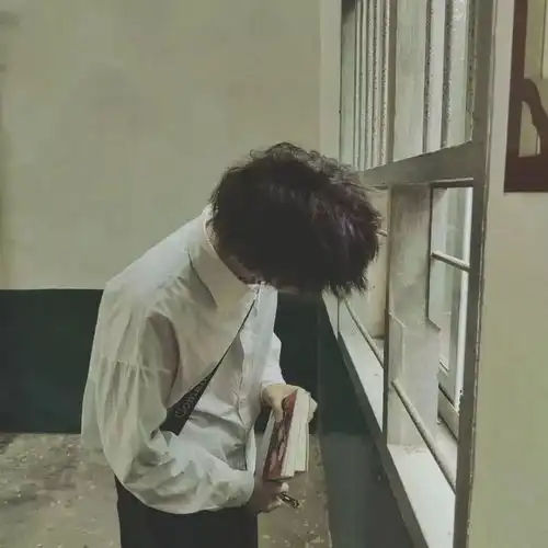  文艺好听的情侣个性签名