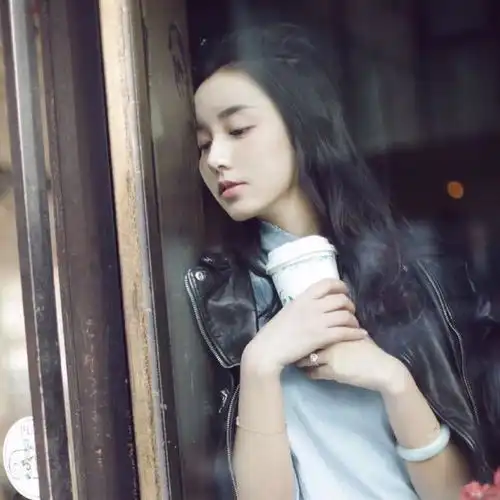 霍建华曾迷恋她,是唐嫣好闺蜜,原来是东华上仙娶了这位姑娘