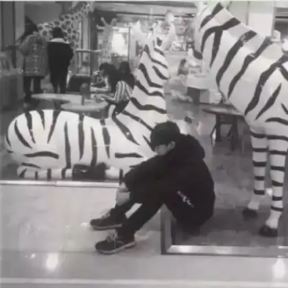  爱的主题幸福的一对,情侣头像一男一女分开两张