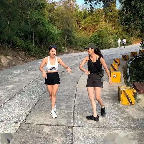 空姐闺蜜旅行游金门,不容错过的景点与美食
