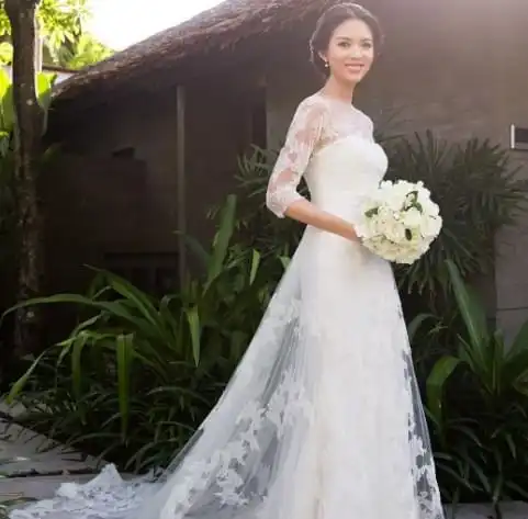 她是中国第一美女,拒绝豪门后嫁给爱情,今35岁风韵十足