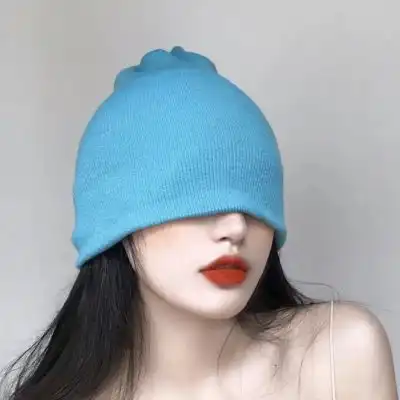  戴帽子遮脸女生头像,高清微信头像女生戴帽子遮脸的图片