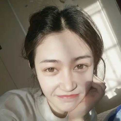  女人怎么联系你,说明了她会怎样爱你,别不知道