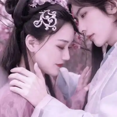  古风情侣头像一左一右唯美情侣头像真人一人一半