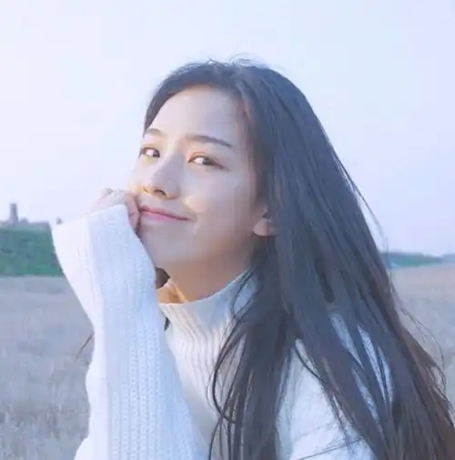  女生说肚子好痛,千万别回多喝热水,高情商3句撩到心动