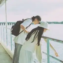 想念里的情侣头像今天也是喜欢你的