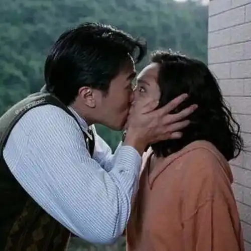 一大波复古港风男女生头像背景图
