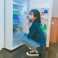  学生背影头像女生女学生校园清新背影头像