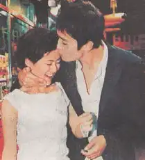  演艺圈令人惋惜的情侣盘点分手明星亲密瞬间