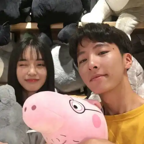  和哥哥的兄弟一见钟情了,请问这真的不是小说吗真是香上加香