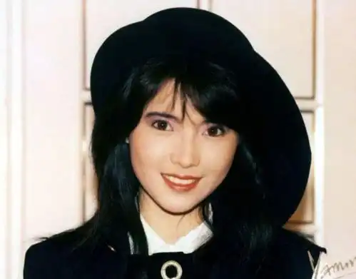  蓝洁瑛的死让一个香港娱乐圈的丑闻永远掩藏,只因太美却没背景,网友悲哀