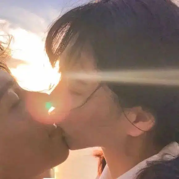  这组情侣头像也太甜了吧,磕了