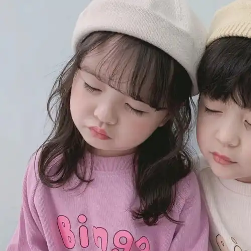  有哪些可爱小萌娃的情侣头像