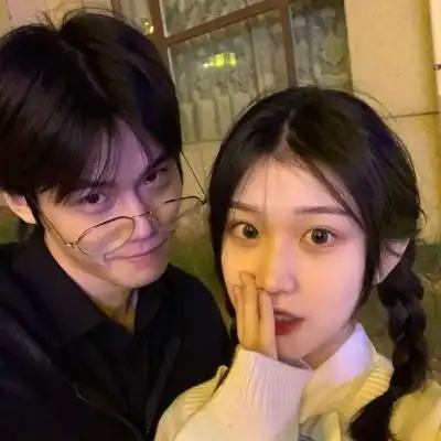  情头.希望日子清净抬头皆是温柔情侣头像我要个性网