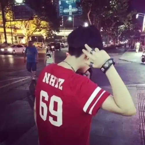  你男朋友的发型,我承包了