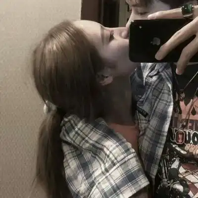  qq微信情侣头像霸气超拽酷2019微信qq情侣头像情侣专用一男一女