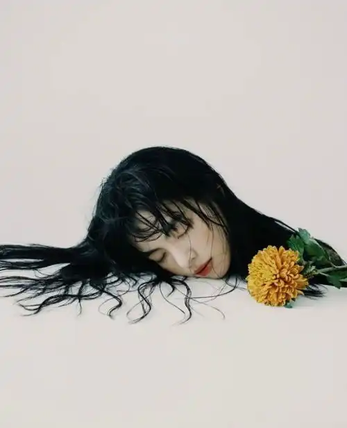  精致女头,可甜可酷可丧附赠朋友圈小文案