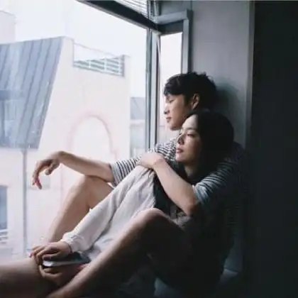  情侣头像00后学生专用一人一张,久伴我者必永驻我心