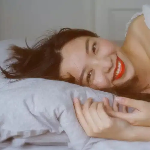  这是一个丧失勇气的年代,爱情面前,人人自保