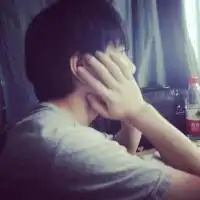  求情侣头像最好是黑白的,实在没有的话古风的也可以