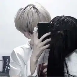  情侣头像2019最新版潮流深拥一个梦和一个你