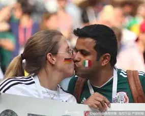  策划世界杯的一吻定情