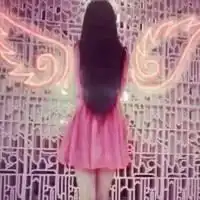 qq闺蜜头像四人四张背影带子