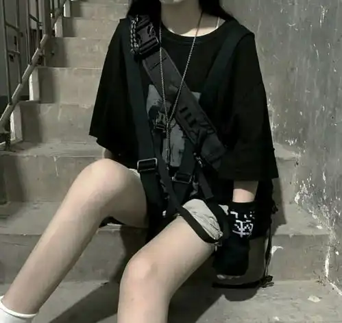  女生头像0114真人暗黑系女生头像