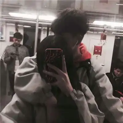  异性对你感兴趣,往往会有这3大信号,别傻傻不明白