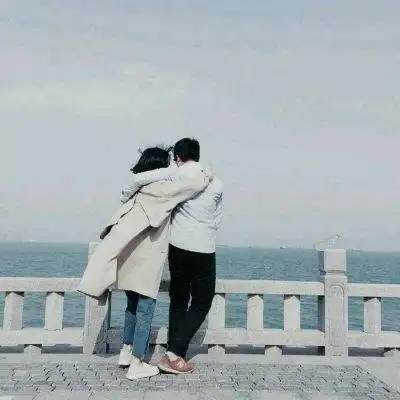  女子谎称死亡和男友分手,多年后意外相见,男友的做法感人