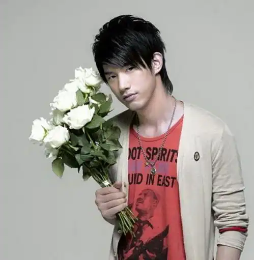  加油好男儿的小鲜肉们,现在都过的怎样了