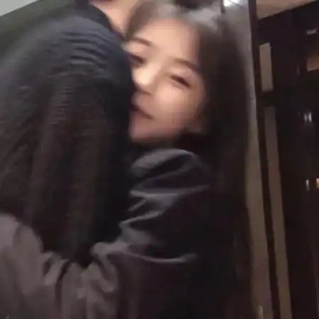  抱抱的情侣双人头像,幸福恩爱我就要抱抱