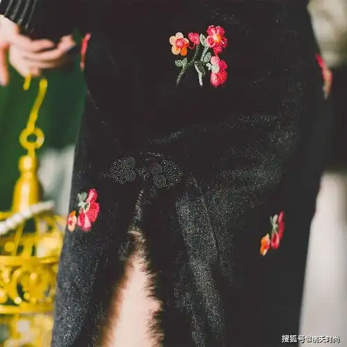  光腿神器与什么最搭来看看这个呀