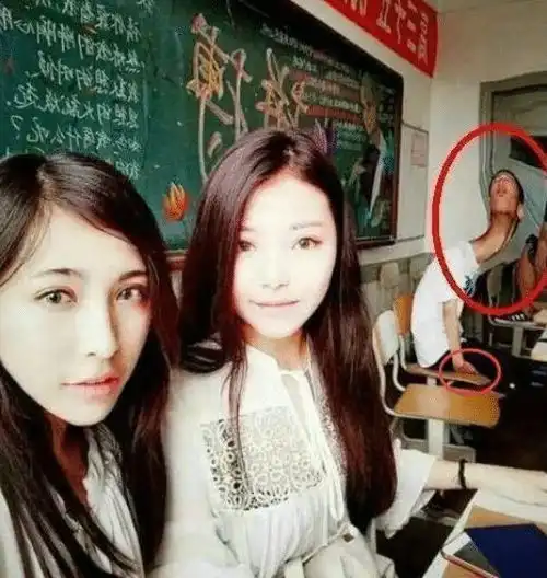 这伴娘也太漂亮了吧新郎是不是后悔没先认识闺蜜哈哈哈哈哈
